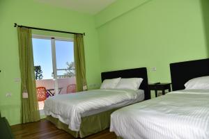 Phòng Tiêu chuẩn 3 Người Nhìn Ra Biển (Standard Triple Room with Sea View)