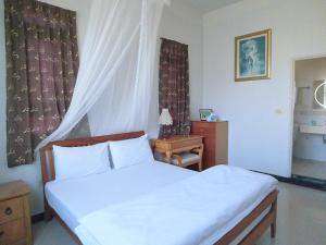 Phòng Tiêu Chuẩn Giường Đôi (Standard Double Room)