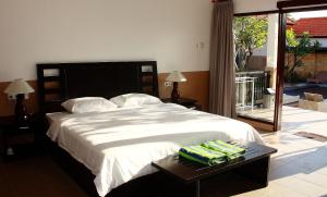 Phòng Deluxe Giường Đôi/2 Giường Đơn (Deluxe Double or Twin Room)