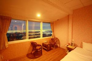 Phòng Gia Đình Có Ban Công (Family Room with Balcony)