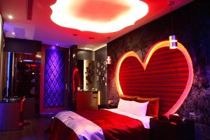 Phòng Đôi Loại Sang (Deluxe Double Room)