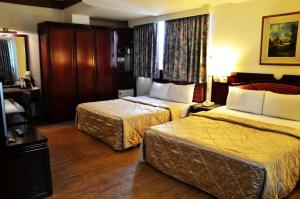 Phòng Tiêu chuẩn 4 người (Standard Quadruple Room)