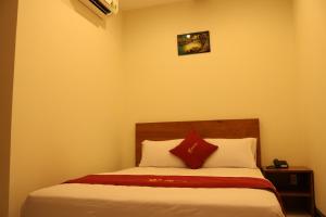 Phòng Tiêu Chuẩn Giường Lớn (Standard King Room)