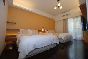 Phòng 4 Người Có Vòi Sen (Quadruple Room with Shower)