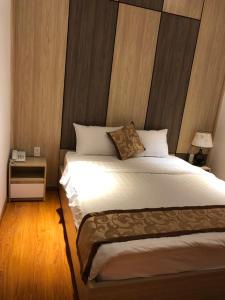 Phòng Tiêu Chuẩn 2 Giường Đơn Với Ghế Sofa (Standard Twin Room with Sofa)