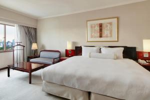 Phòng Deluxe Giường đôi (Deluxe Double Bed)
