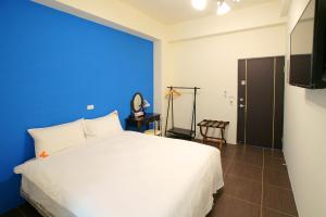 Phòng Giường Đôi Có Ban Công (Double Room with Balcony)