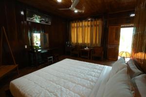 Phòng Giường đôi Deluxe (2 Người lớn + 1 Trẻ em) (Deluxe Double Room (2 Adults + 1 Child))