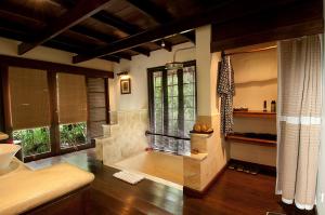 Lumbung Suite
