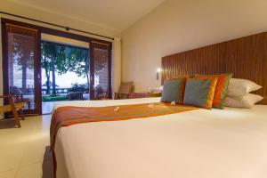 Phòng Bungalow giường đôi Hướng biển (Sea View Bungalow Double Bed)