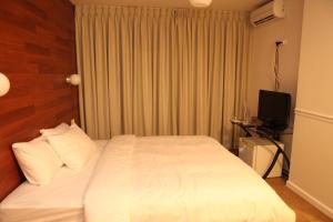 Economy Single Room room in Idelson Hotel