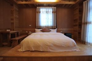 Phòng Tiêu Chuẩn Giường Đôi (Standard Double Room)