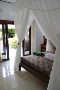 Phòng Giường Đôi Có Sân Hiên (Double Room with Terrace)