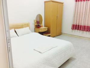 Phòng Giường Đôi Có Phòng Tắm Riêng (Double Room with Private Bathroom)