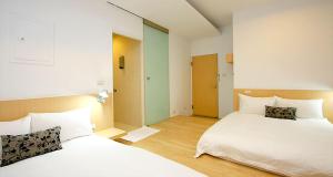Phòng Tiêu Chuẩn 4 Người (Standard Quadruple Room)