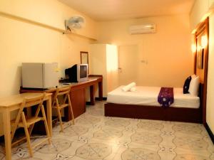 Phòng Tiêu chuẩn Giường Đôi (Standard Double Bed)