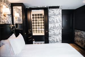 Classic Twin Room room in Hotel Josephine Bonaparte