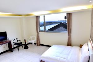 Phòng Đôi Tiêu Chuẩn Có 2 Giường Đôi (Standard Double Room with Two Double Beds)