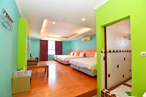 Phòng Tắm Tiêu Chuẩn Cho Gia Đình (Standard Family Bathroom)