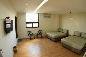 Phòng 4 Người (Quadruple Room)