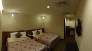 Phòng Tiêu Chuẩn 4 Người (Standard Quadruple Room)