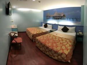 Phòng Tiêu Chuẩn 4 Người (Standard Quadruple Room)
