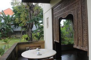 Bungalow 3 Phòng Ngủ (Three-Bedroom Bungalow)