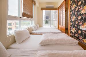 Phòng 4 Người kiểu Nhật Bản (Japanese-Style Quadruple Room)