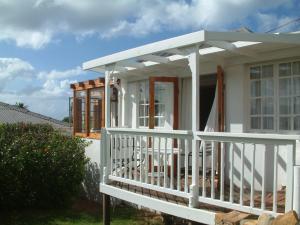 Two-Bedroom Chalet room in Bosky Dell on Boulders Beach