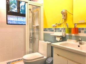 Phòng Giường Đôi Có Ban Công (Double Room with Balcony)
