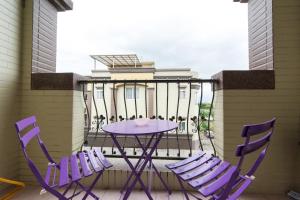 Nhà Phố 2 Phòng Ngủ (Two-Bedroom Townhouse)