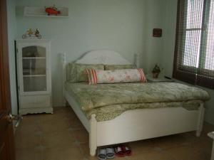 Phòng Tiêu Chuẩn Giường Đôi Với Phòng Tắm Chung (Standard Double Room with Shared Bathroom)