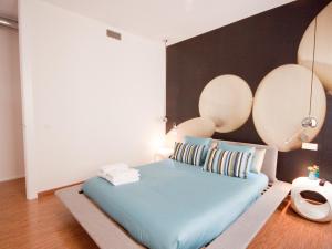 Two-Bedroom Apartment room in Gran apartamento de diseño @plazasanmiguel *lujo*