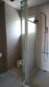 Phòng Tiêu Chuẩn Giường Đôi Với Phòng Tắm Chung (Standard Double Room with Shared Bathroom)