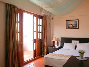 Phòng Tiêu Chuẩn Giường Đôi (Standard Double Room)
