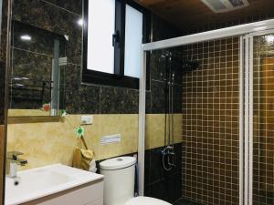 Phòng Superior giường đôi lớn (Superior Queen Room)