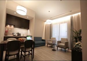 Two-Bedroom Suite with Terrace room in Park Inn by Radisson Istanbul Atasehir