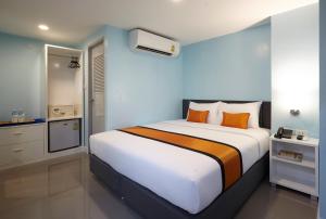 Superior Double or Twin Room room in Anya Nana @ Sukhumvit – Bangkok (formerly Unico Express )