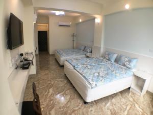 Phòng Luxury 4 Người (Luxury Quadruple Room)