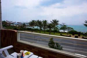 Phòng Deluxe hướng biển giường đôi (Deluxe Double Room with Sea View)