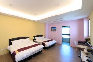 Phòng 4 người nhìn ra vườn (Quadruple Room with Garden View)