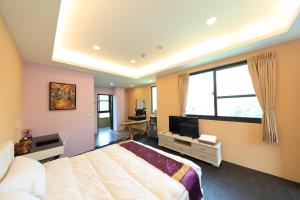 Phòng Deluxe Giường Đôi Có Bồn Tắm (Deluxe Double Room with Bath)