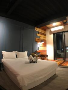 Room 302