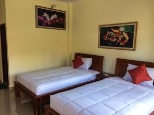 Phòng Hai Giường Đơn Loại Sang (Deluxe Twin Room)