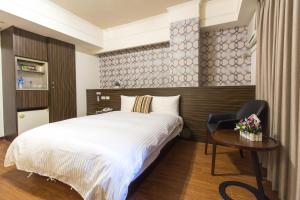 Phòng Tiêu Chuẩn Giường Đôi (Standard Double Room)