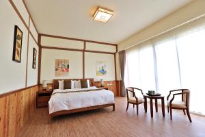 Phòng Tiêu chuẩn dành cho 4 người (Standard Quad Room)