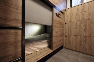 1 người trong phòng tập thể Standard 6 giường – Cả nam và nữ (1 Person in 6-Bed Standard Dormitory - Mixed)
