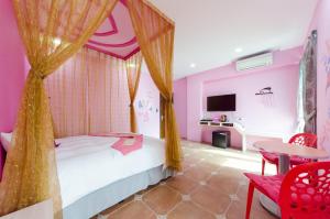 Deluxe Double Room with View and Balcony