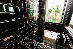 Phòng Luxe Deluxe hướng biển (Luxe Deluxe Sea View Room)