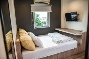 Phòng giường đôi có ban công (Double Room with Balcony)